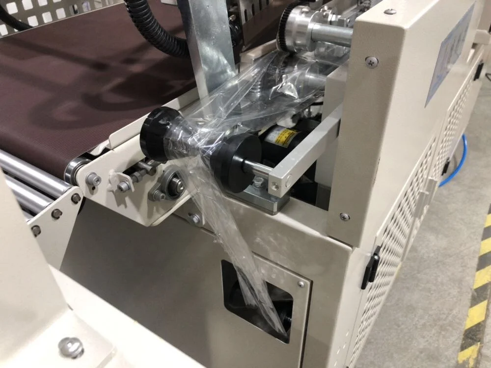 Automatic L-sealer Cosmetic Carton Box Heat Tunnel PVA Film Packing Shrink Wrapping Machine