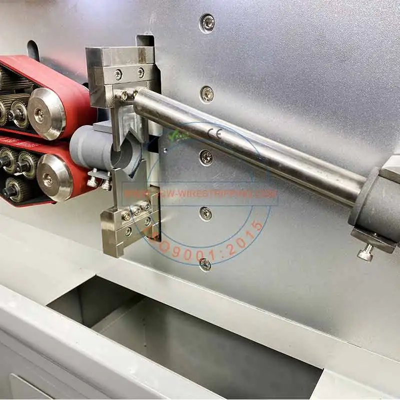 JCW-CS19 Automatic utp cable jacket peeling equipment 120mm2 large wire cutting and stripping machine