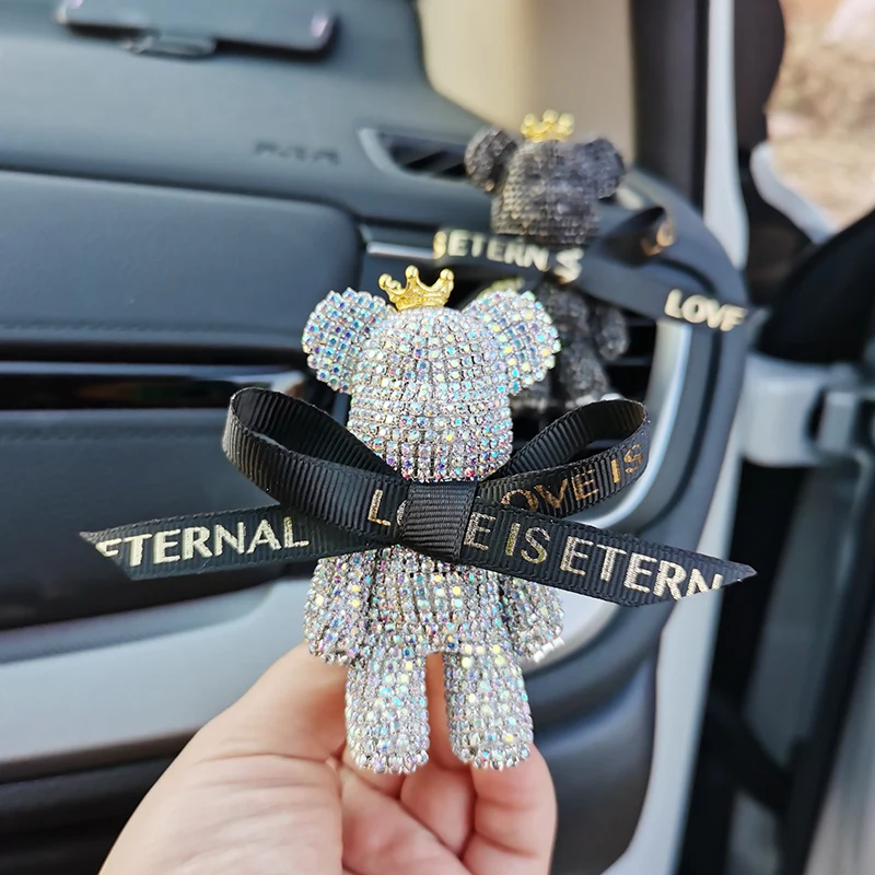 Автомобильный зажим, парфюм, ароматическое украшение, милая кукла, медведь, освежитель воздуха, интерьер, черный аромат, аксессуары