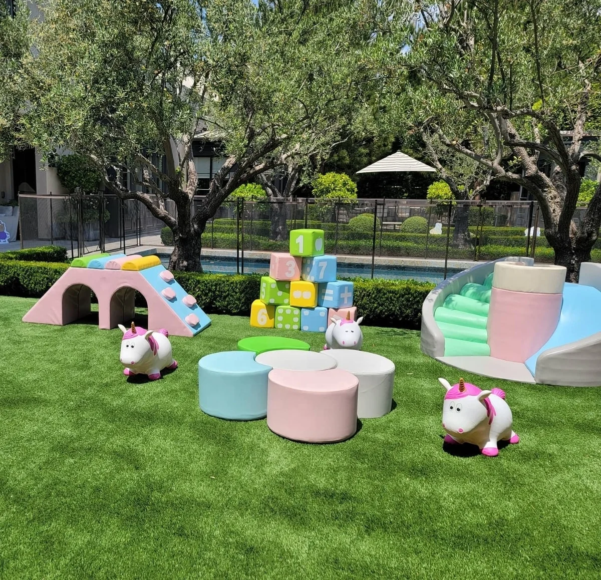 Manufacturer White Fence Kids Outdoor Soft Playground for Children Toys Play Set