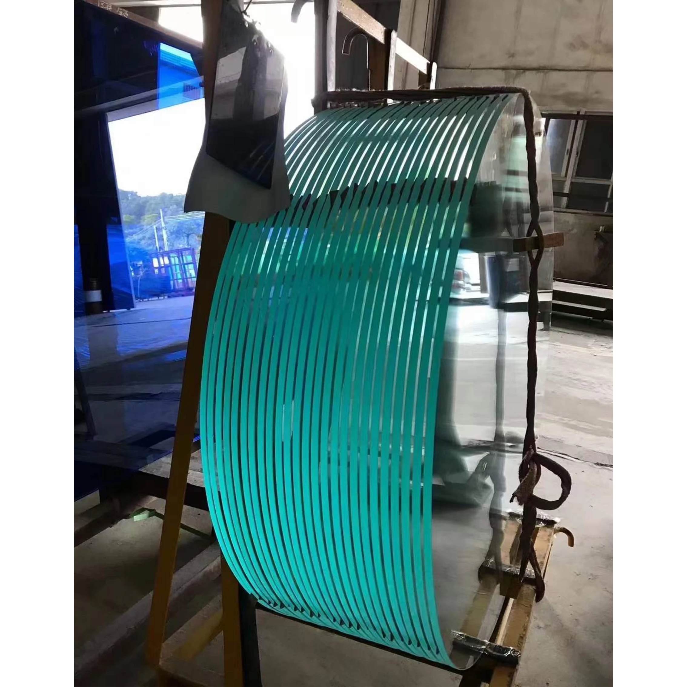 China Guangdong Factory Sale Building Laminated Glass Home Hotel Window Tempered Architectural-Glass