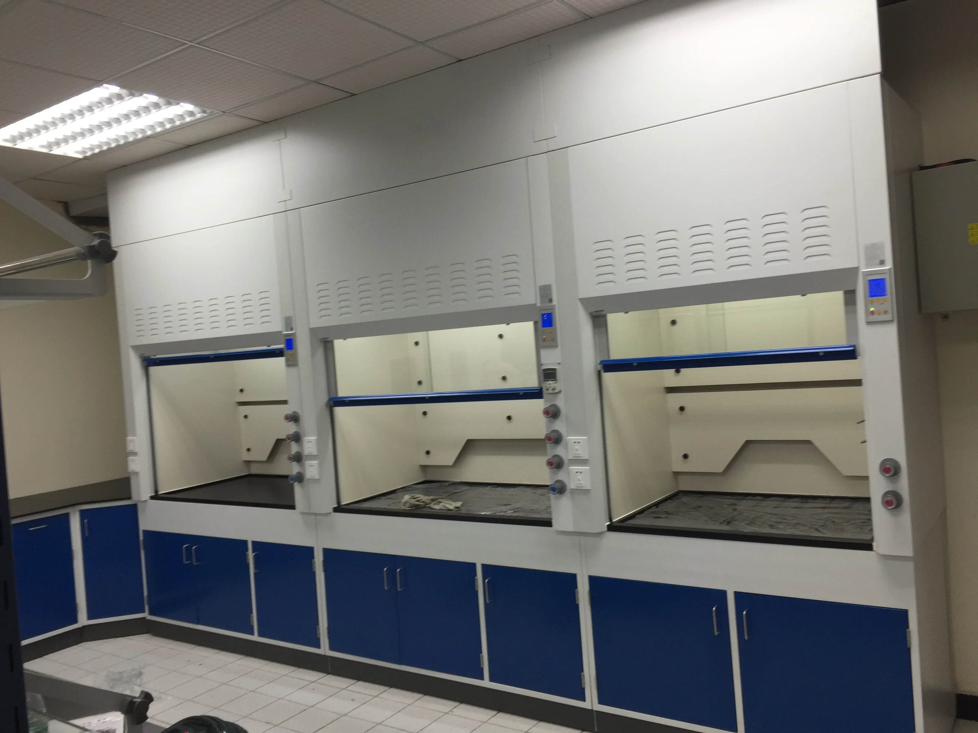 LAB050 Laboratory Benches and Cabinets with Chemical Resistance Counter Top Laboratory Furniture