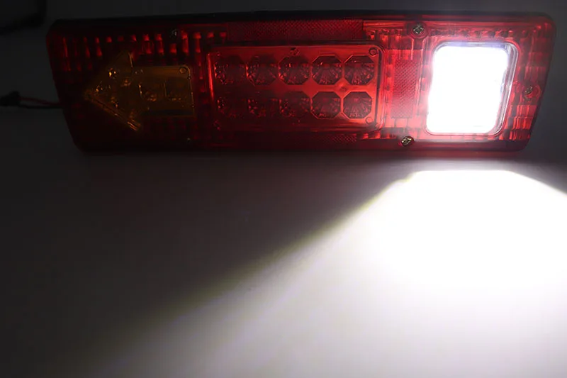 12V 24V Rear Bumper Reflector Lights Wish Harrier Innova with Flow Brake Turn Signal Lamp for Mark X Camry 2020 RAV4 Fortuner