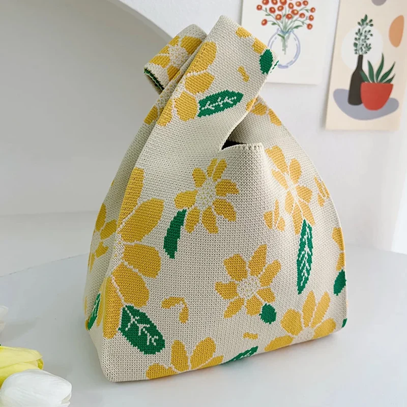 Wholesale Multi-colored Stripe Wool Tote Knitted Vest Shopping Bag Customized Women Mini woven Foldable Casual Handbag