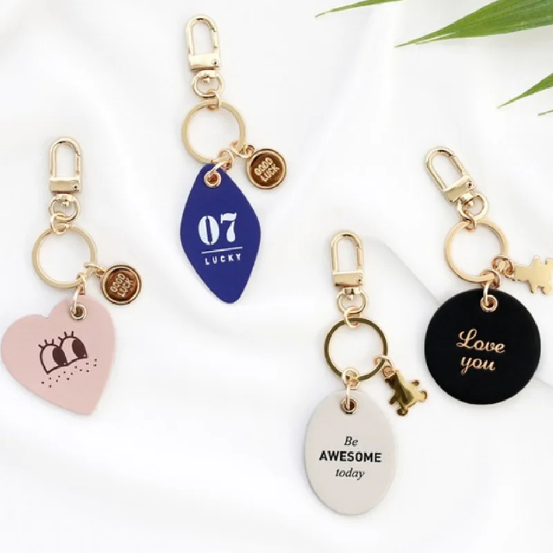 DAQIDO Hotel Keychains Multicolor Genuine Leather Keychain