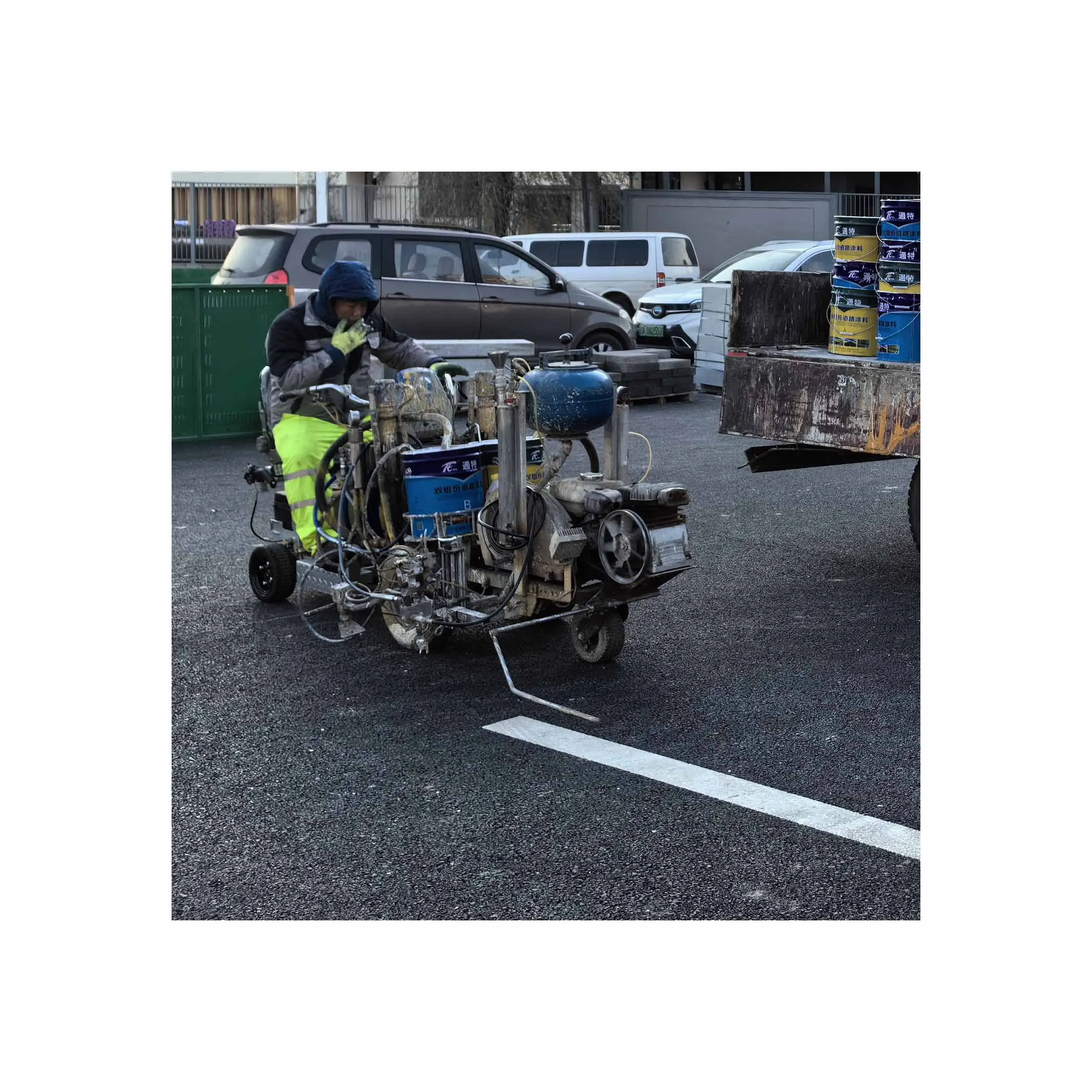 Graco pump Highway pavement airless linestriper cold paint road striping machine for traffic sign