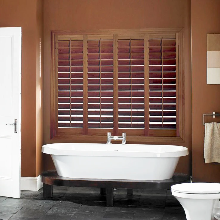 Bi-fold Style High Quality White Wooden Basswood Magnet Plantation Shutter