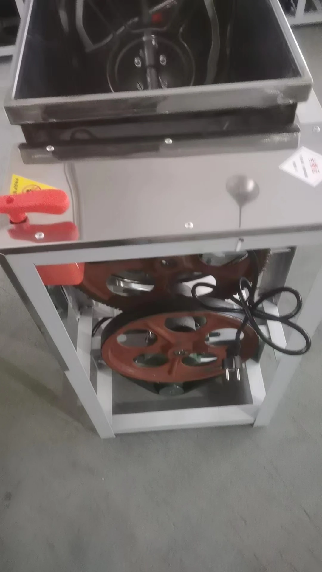 Commercial 25 Kg 80l Stand Pizza Pasta Spar Spiral Flour Kneading Mixing Machine Dough Mixer For Bakery