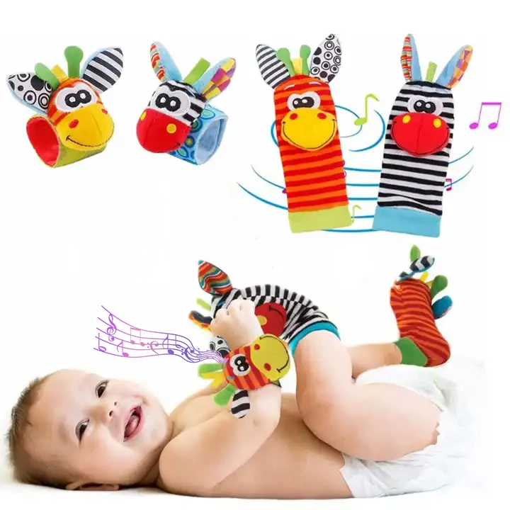 Low moq Cartoon 100% Cotton Soft Knitted Baby Wrist Rattle and Foot Finder Socks Musical Inflatable Toys for Boys 0-12 Months