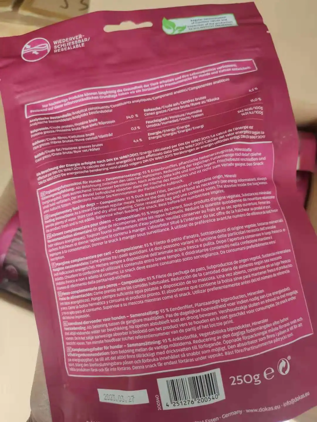 Factory Price High Quality Dry Chicken Jerky Strip Petshop Dog Treat Premium Pet Food