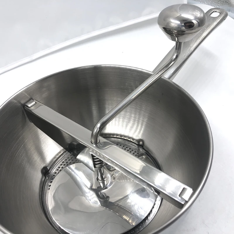 Long hollow handle side wire handle Stainless Steel Food Mill set