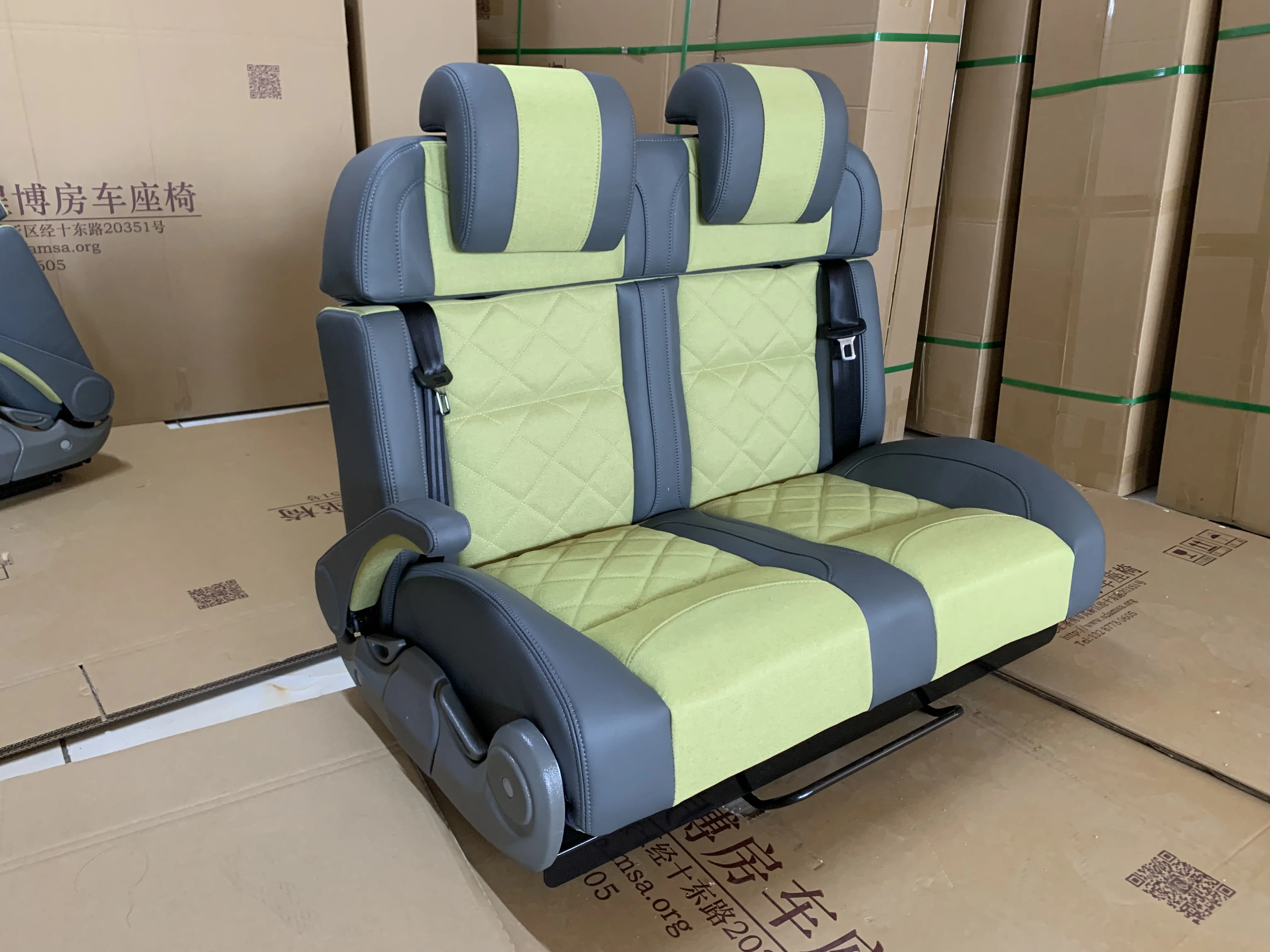 Top-Rated Customized Luxury Van Seat for Toyota Sprinter MPV Easily Modified Multi-Functional Reclined Adjustable for Daily Use