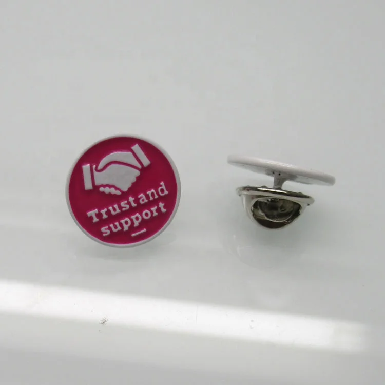 Manufacturer OEM Promotional Gift id Custom Enamel Brooch Holder Customized Fabric Embroidery Badge Button Football Pin Badges