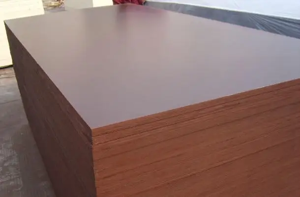 China manufacture brown film faced plywood shutter ply board foam seal board