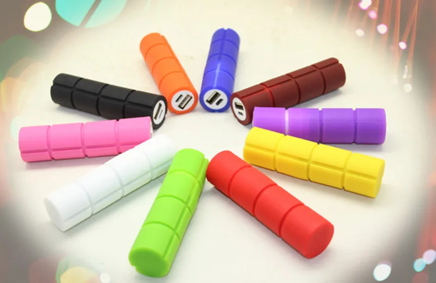Consumer electronics colorful rubber antiskid power bank 2600mah for smart phone