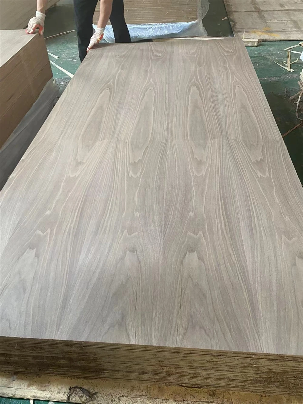 Good quality  3mm 5mm 9mm Natural Melamine Paper Wood Veneer Mdf Boards For Furniture
