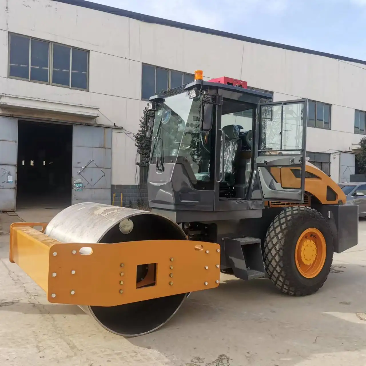 Diesel engine 8 ton Double drum compactor tire roller full hydraulic vibratory road roller