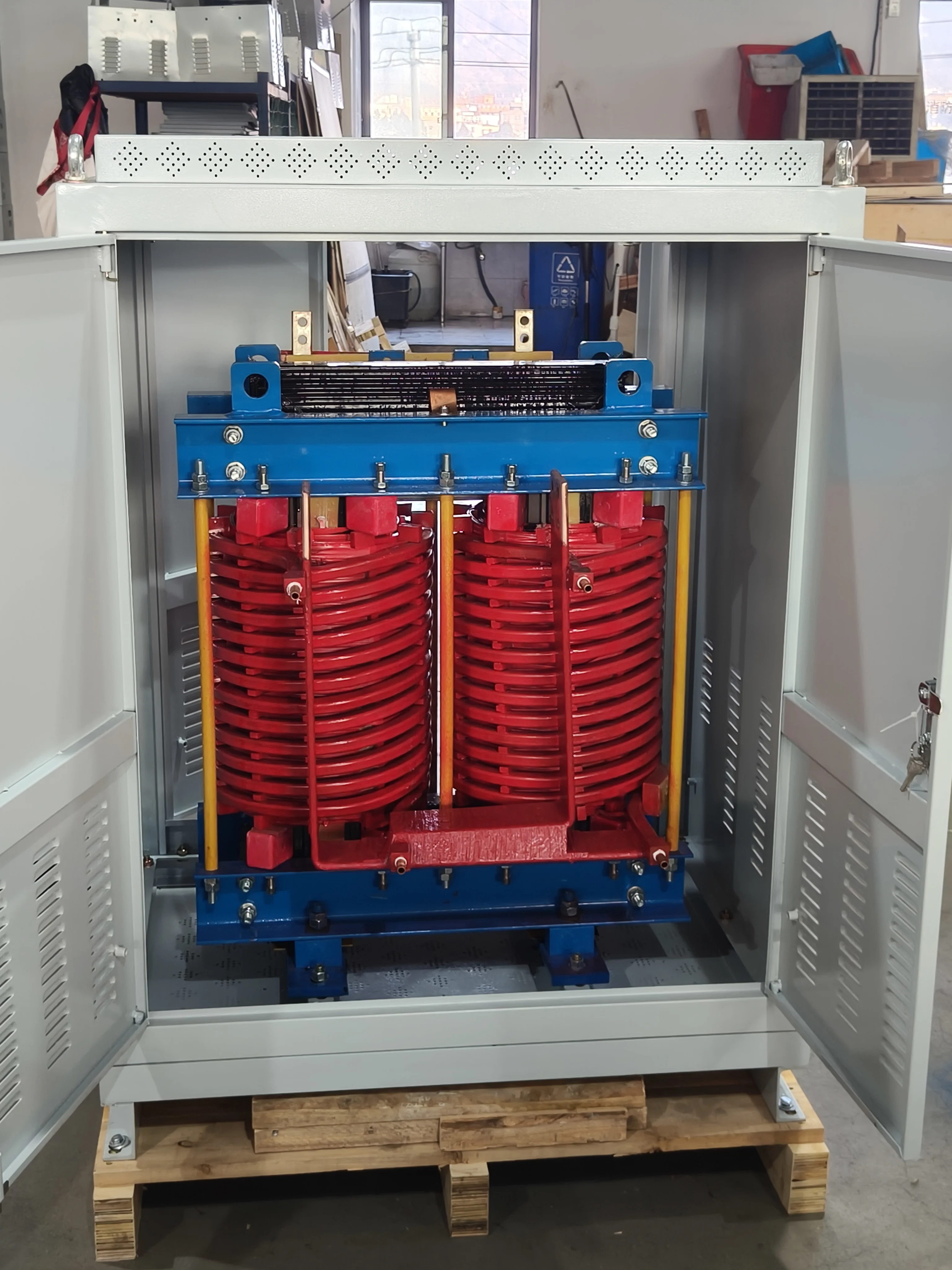 Electric furnace heating transformer DDG-40KW380V to 75V three-phase dry-type glass furnace current rising Scott transformer