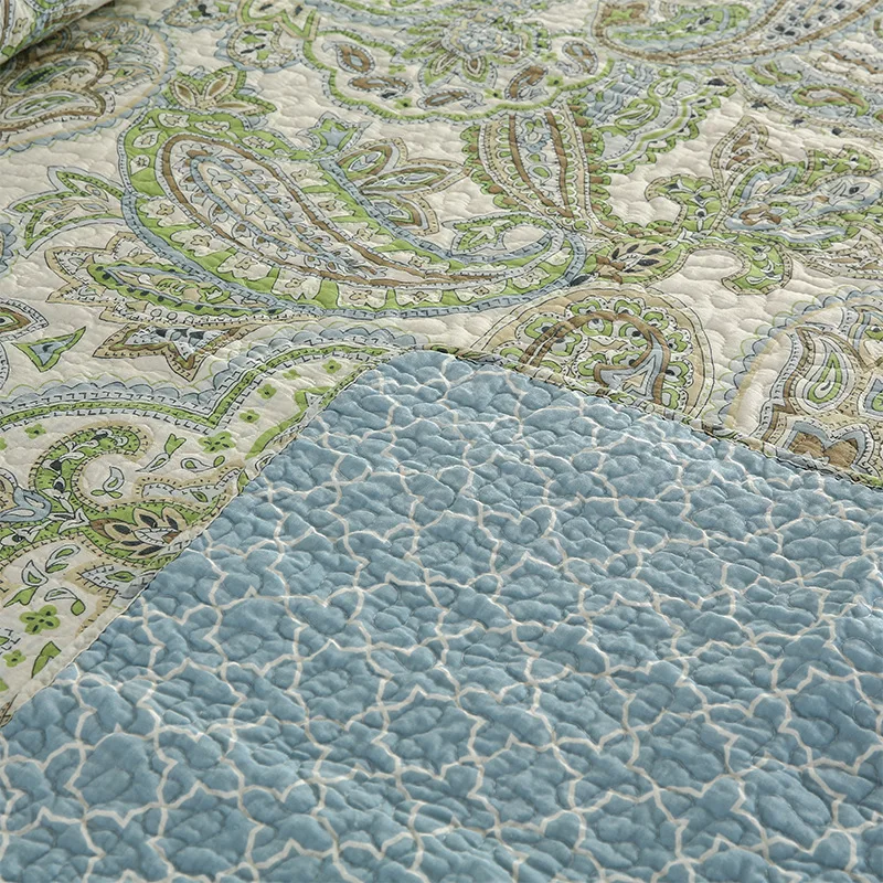 
Printed Chinese Brake Herb Cotton Fabric Quilted Bedspread 