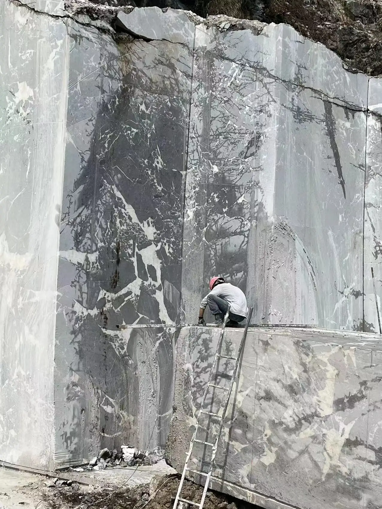 High Quality Polished Turkish Gray Marble Block Natural Stone Northern Lights Marble Material