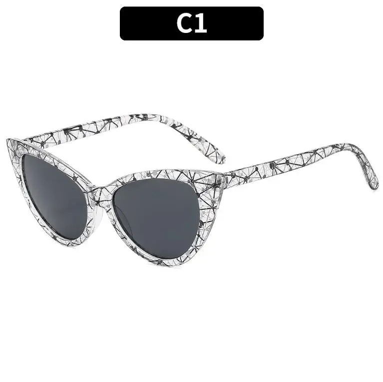 2025 New Trendy Fashion Cateye American Flag Vintage Ladies Sunglasses Women Shades Custom Logo
