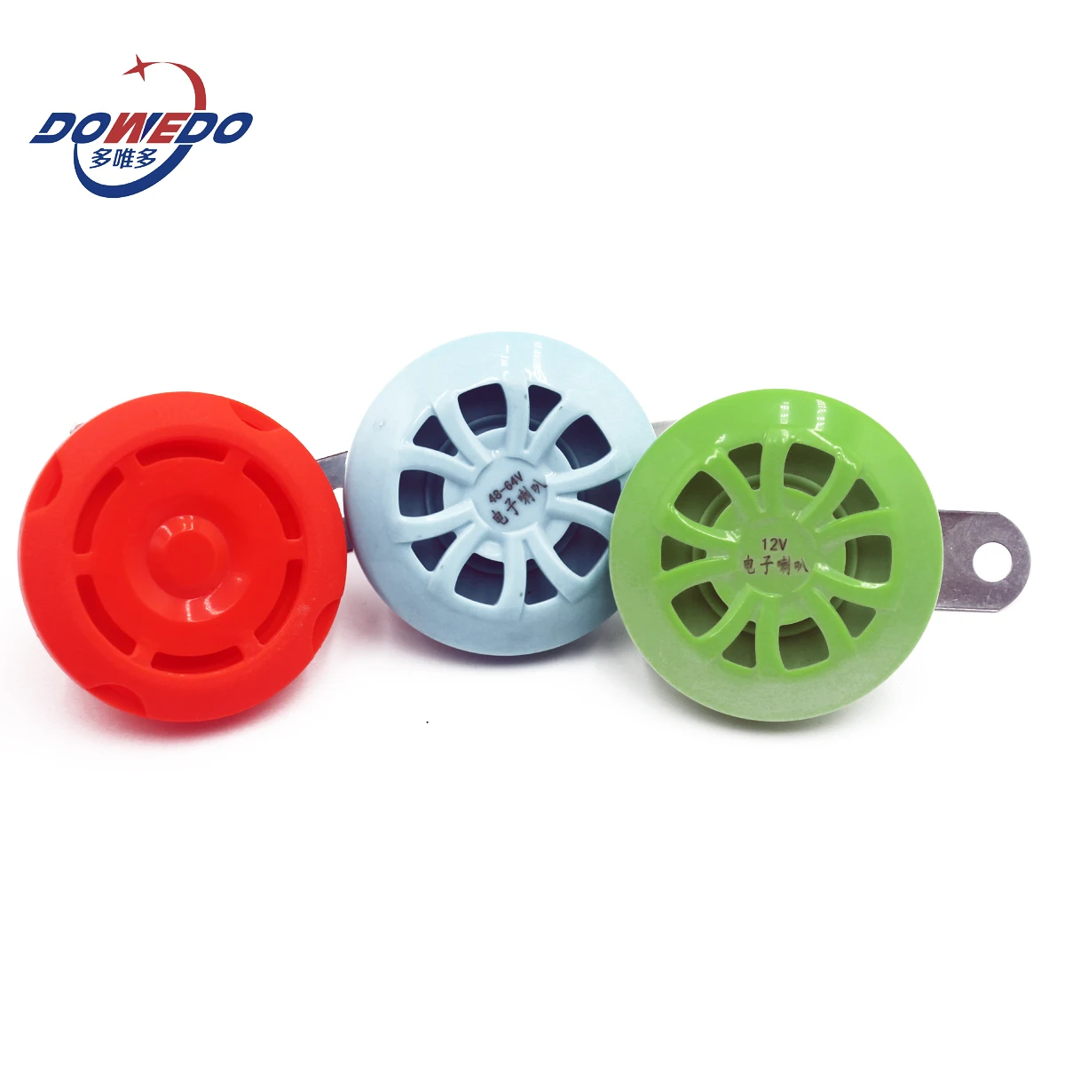 Plastic horn