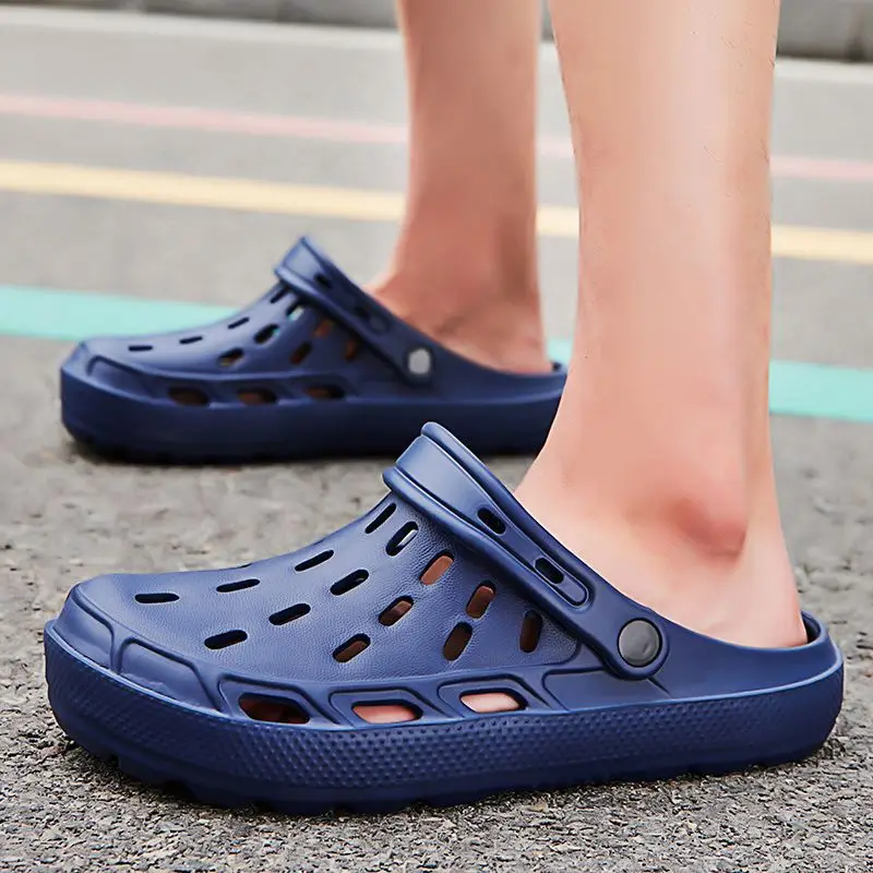 Wholesale  Unisex  Flip flop Cartoon Good Price Clogs Plastic Cute Shoes Uniseason Kids Comfortable LightWeight Garden Shoes