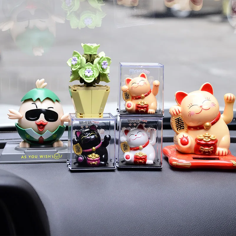 Wholesale Lucky Cat Waving Hand Fortune Feng Shui Cat By Solar Energy