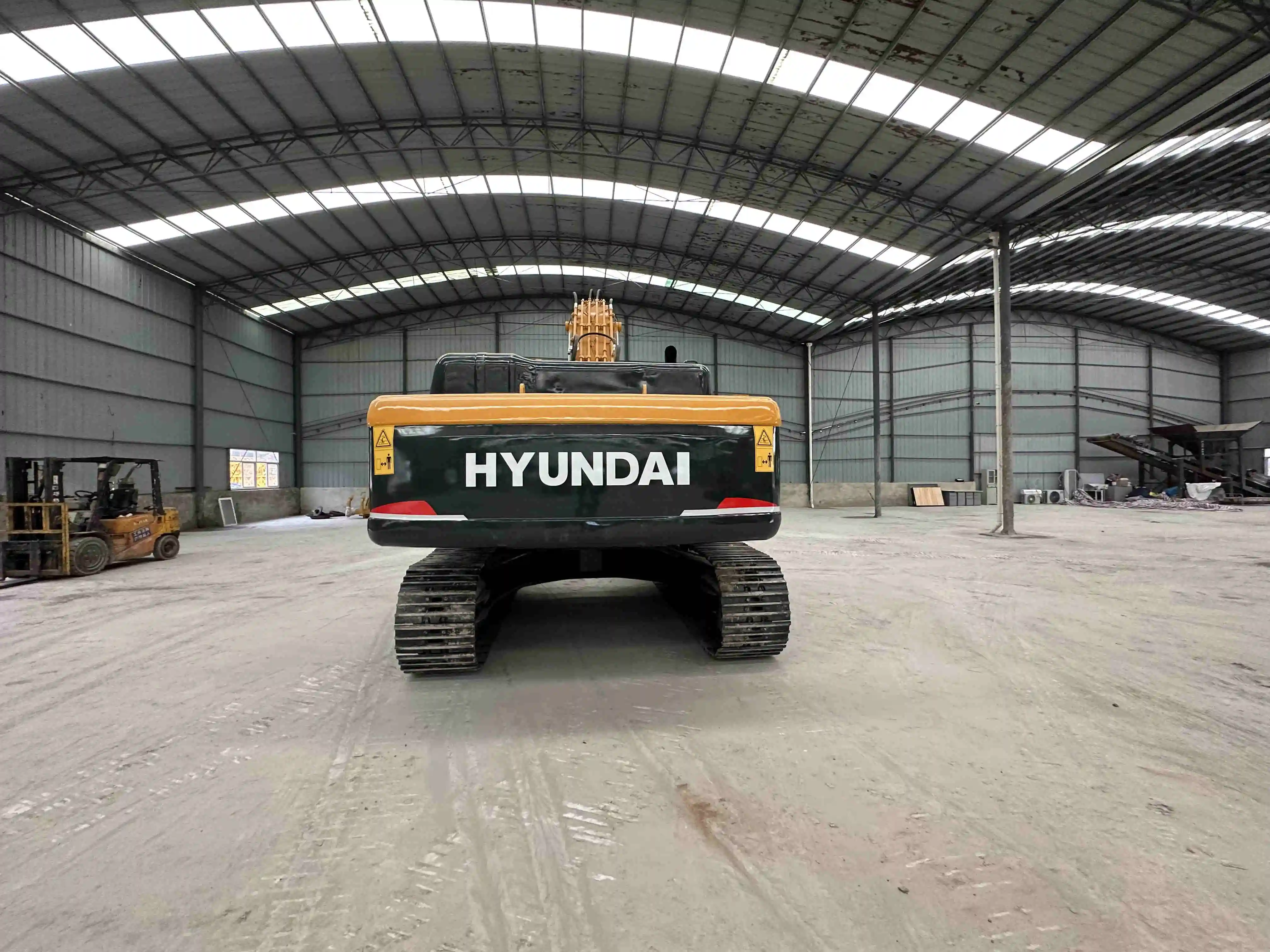 Проверенный Профессиональный Подержанный hyundai 30t R305LC-9T 220LC-9 в наличии на складе для горных работ от Кореи 215LC-9 225LC-9