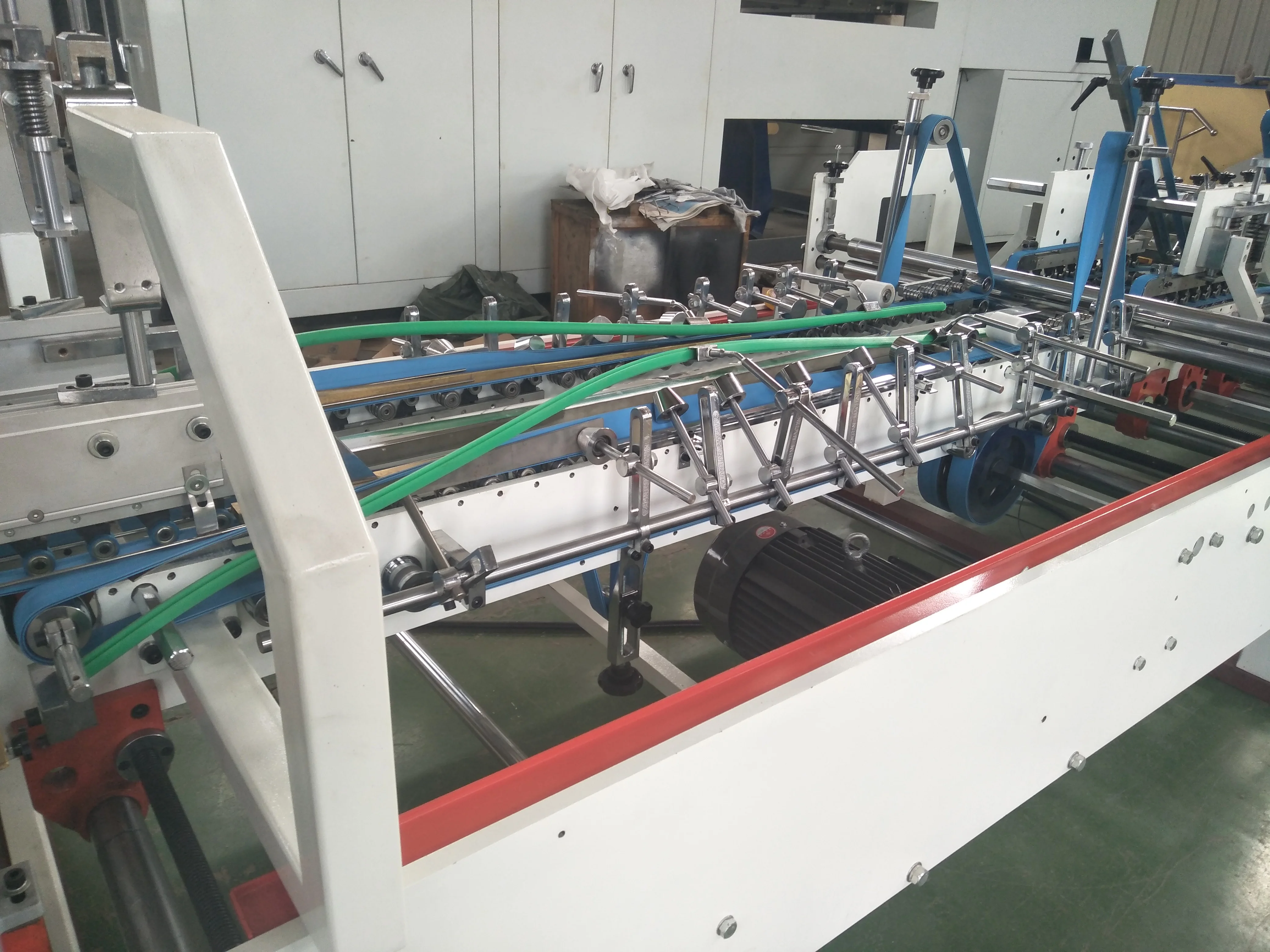 Automatic Crash Lock Bottom Folder Gluer Machine Box Making Pasting Glue Folding Gluing Machine