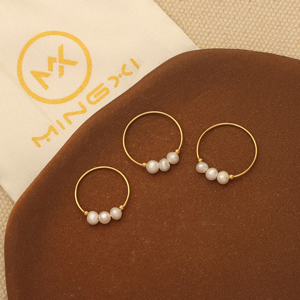Trendy 2023 Luxury Dainty Design Jewelry Stainless Steel Round White Freshwater Cultured Pearl Trio Hoop Rings