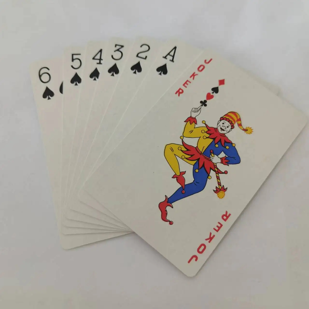 WHOLESALE CUSTOM 737 TUI HUANG PLAYING CARDS CARTAS NAIPES