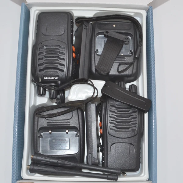 China Cheapest walkie talkie radio UHF 400-470MHz Baofeng Radio BF888S Long distance woki toki