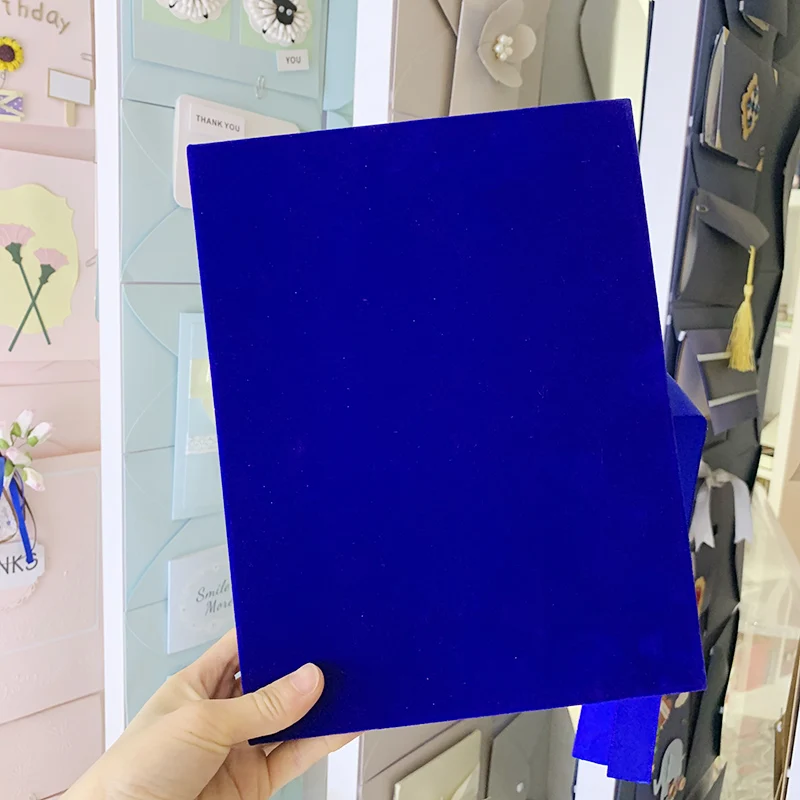 Free Sample Luxury Acrylic Wedding Invitation Card with Velvet Box Invitation Set with Custom Logo and Monogram