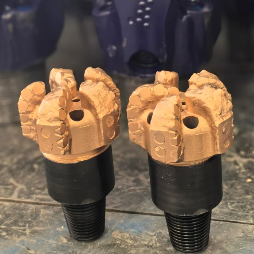 China rotary head drilling diamond rock drill 5 blades water well rig PDC bit
