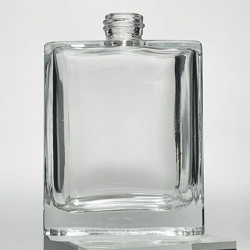 Wholesale 80ml 100ml 150ml 200ml Empty Luxury Square Refillable Pocket Private Label Glass Perfume Bottle For Alcohol