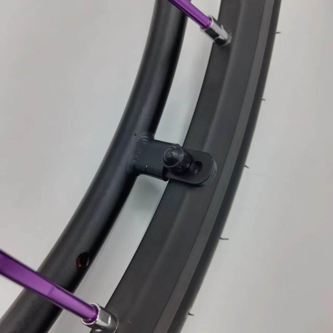 Wheelchair Parts 24*1 Inch Rear Wheel Spare Parts Tires For Sport Wheelchair alloy hub Factory colors can be customized