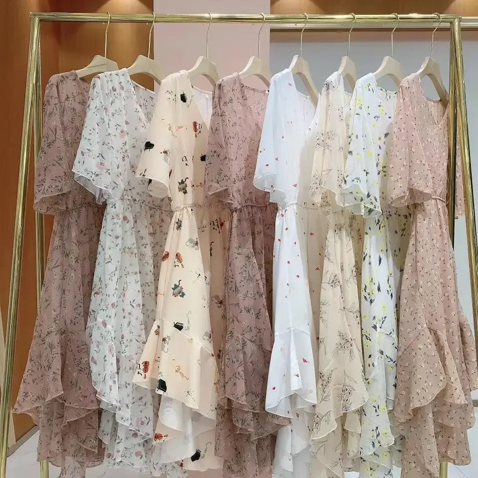 2024 Stock dresses tops T-shirts pants Mix and match products, brand new and used clothes