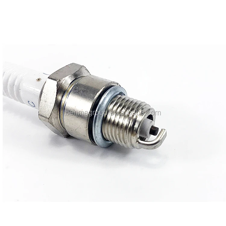 C7HSA motorcycle spark plug, with super quality!