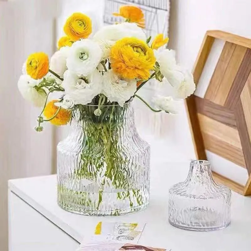 Elegant Glass Flower Vase, Decorative Centerpiece, Clear Modern Design for Home and Event Decor