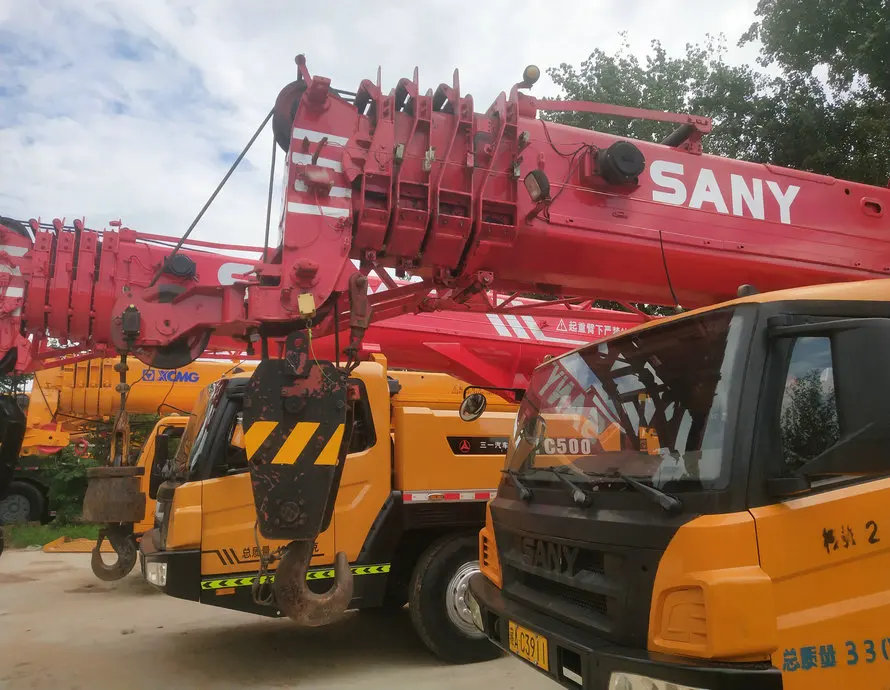 25 tons 5 section main boom crane original China STC250H 2019year used truck crane for sale