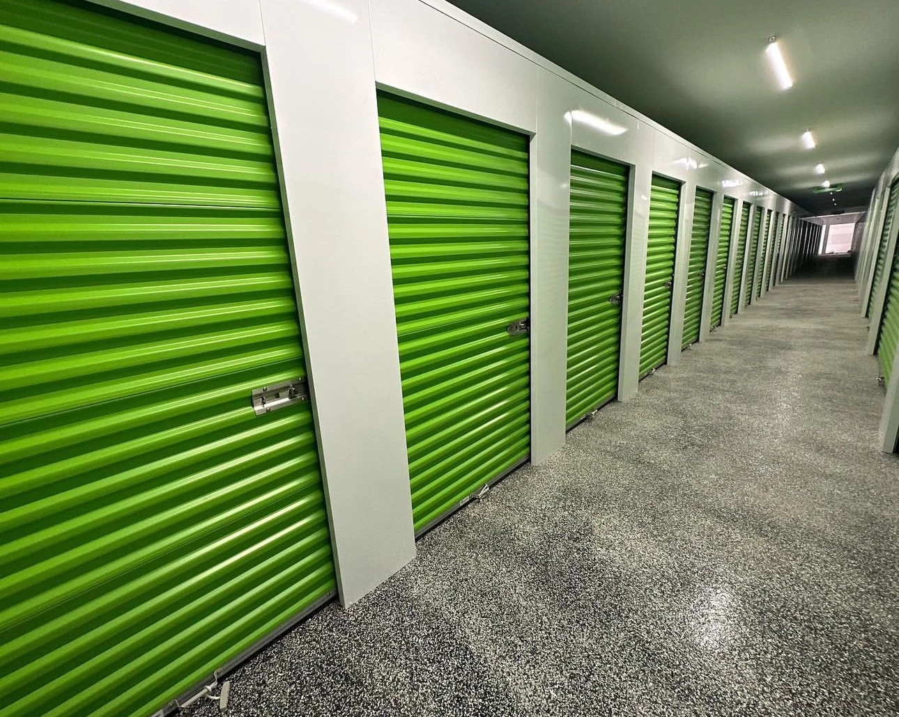 Modern Australia-Style Steel Manual Roll-Up Doors Finished Aluminum Shutter for Interior Exterior Garage with Motor Accessories