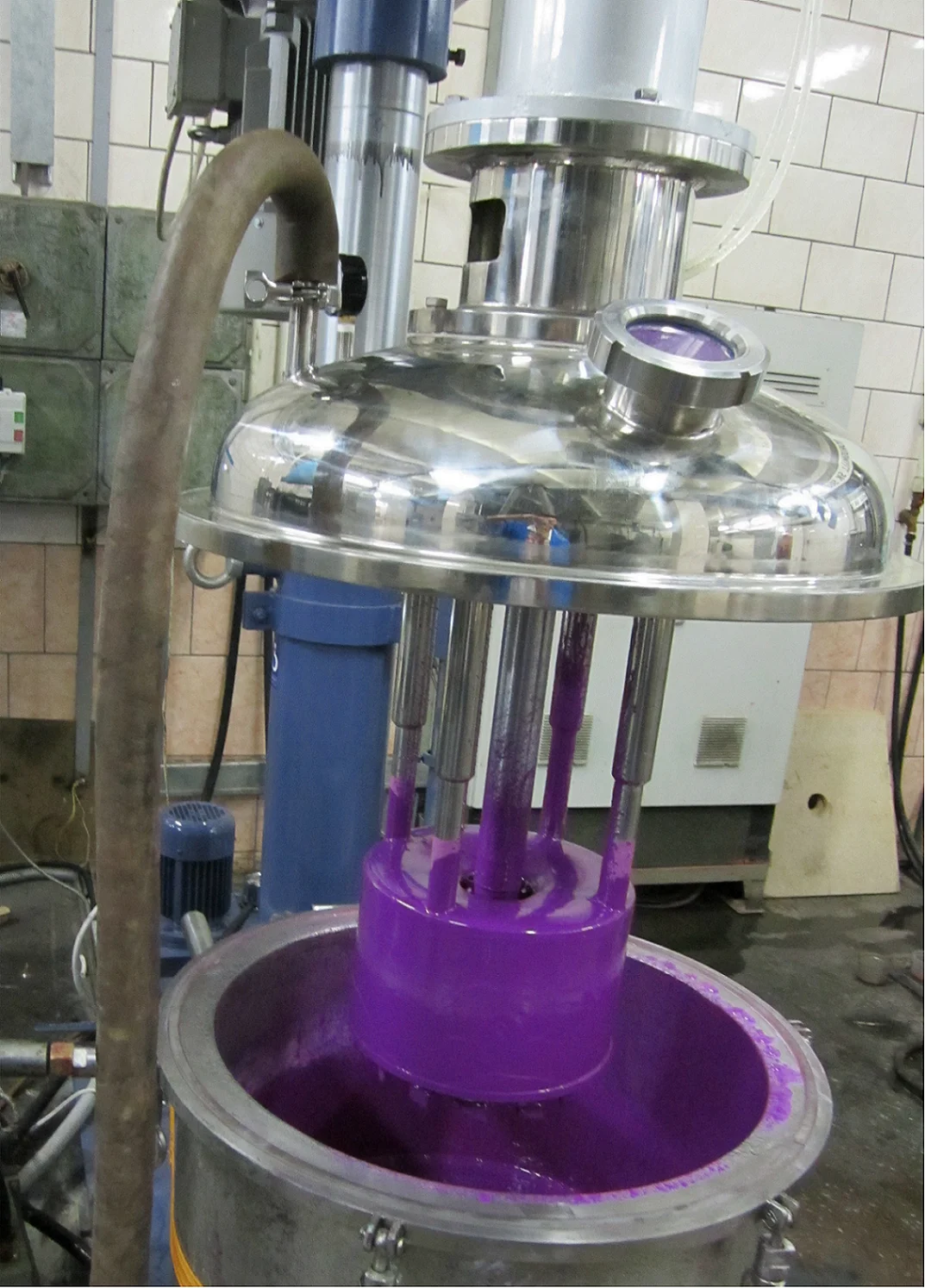 RT-LM series small lab basket mill