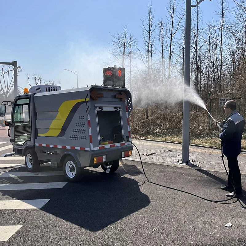 Baiyi-C12 Electric 4-wheel Muti-function Road High-pressure Washing Vehicle Small Street Washer Truck