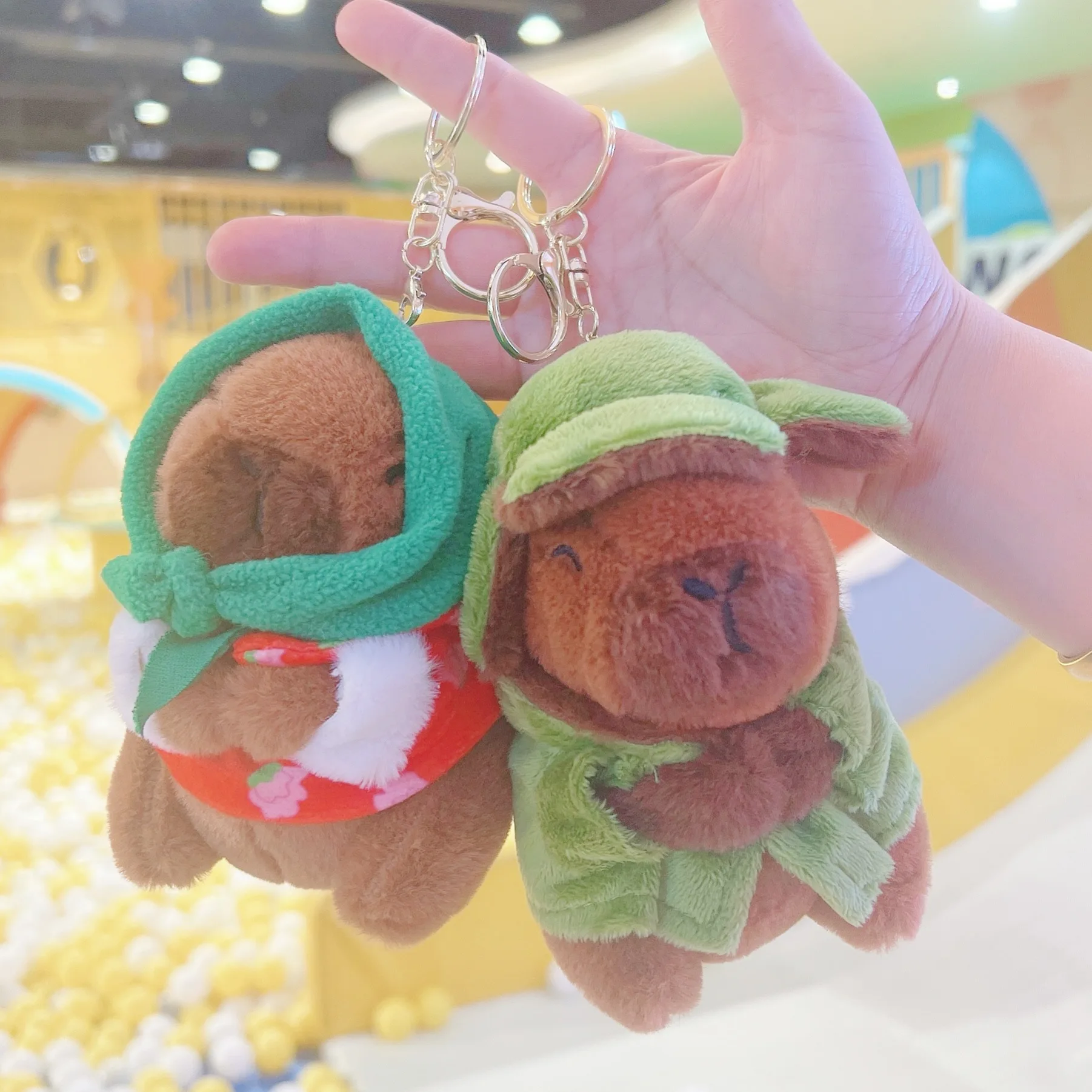 Small pendant plush creative capybara doll filled backpack hanging keychain toy wholesale