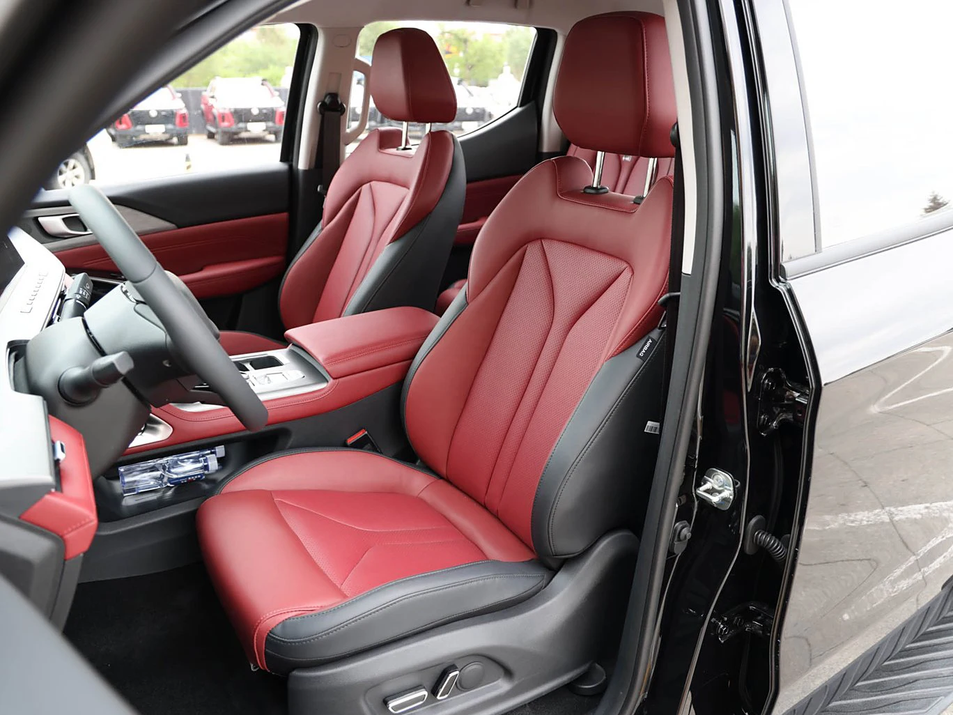 2023 Hot Selling  Changan Excursion Explorer 2.0T Auto 4WD Gasoline Traverse Pickup Made In China