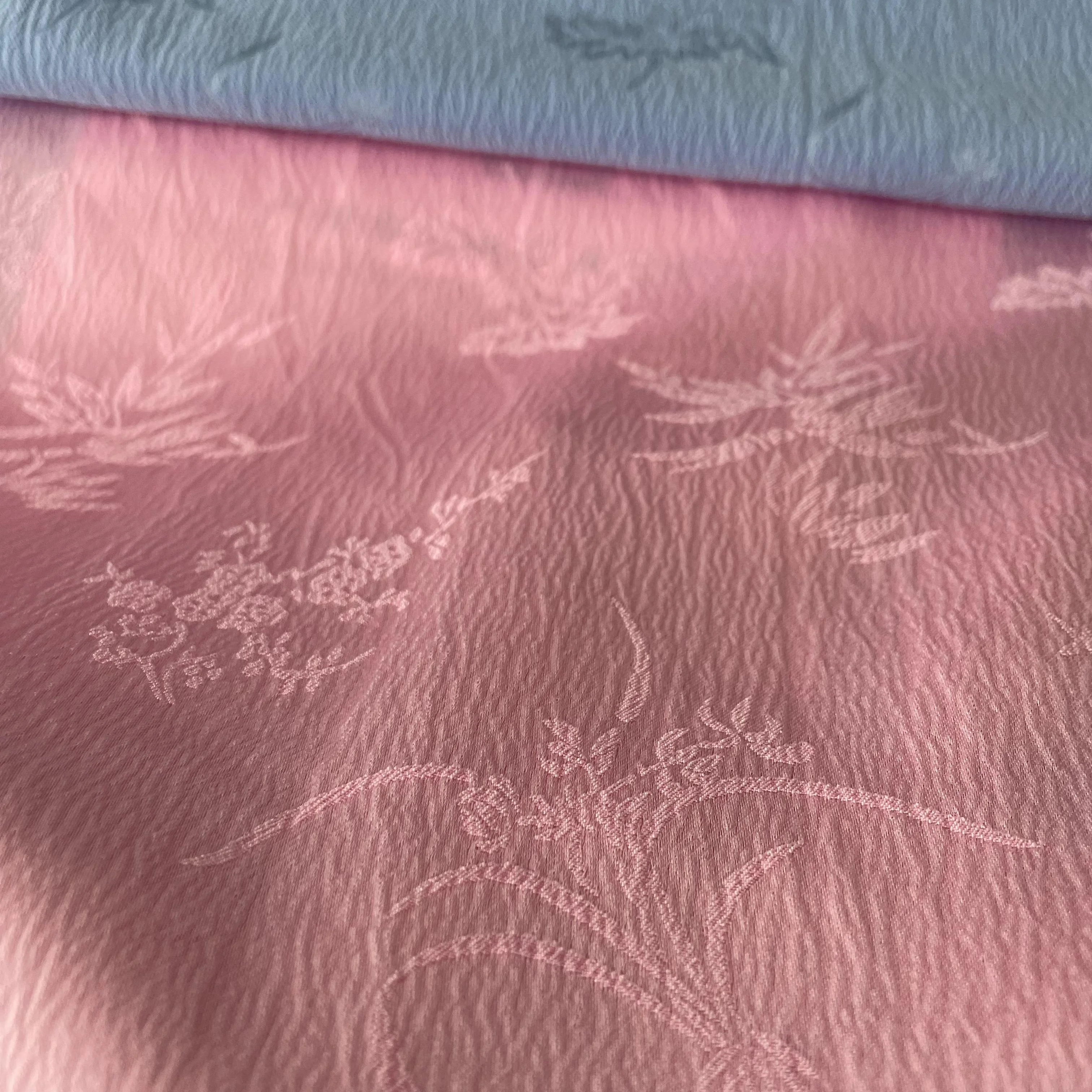 Textured Raised Emboss 3D Dimensional Floral Pattern Acetate Stretchy Satin Woven Polyester Spandex Jacquard Fabric For Garment