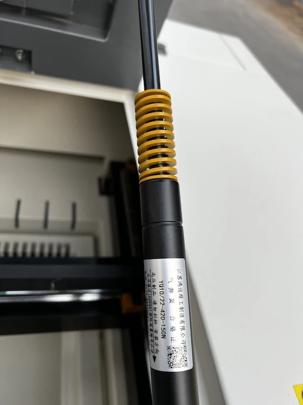 High quality 690 laser engraving machine 100W non-metallic laser cutting machine 600 * 900MM