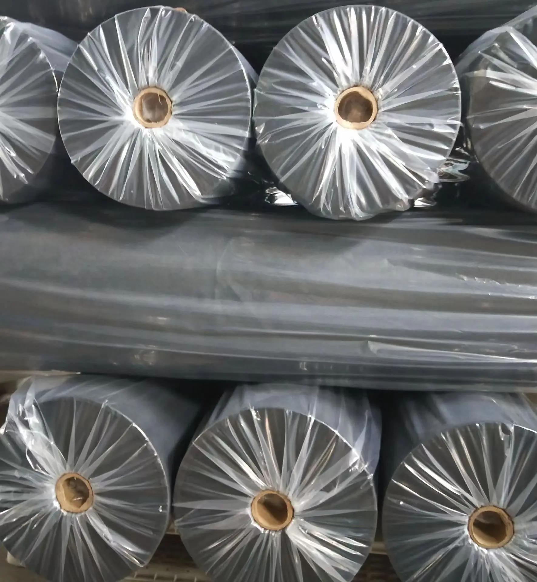 pp polypropylene spunbond non woven fabric pp spunboned agriculture black nonwoven film agriculture anti grass cloth