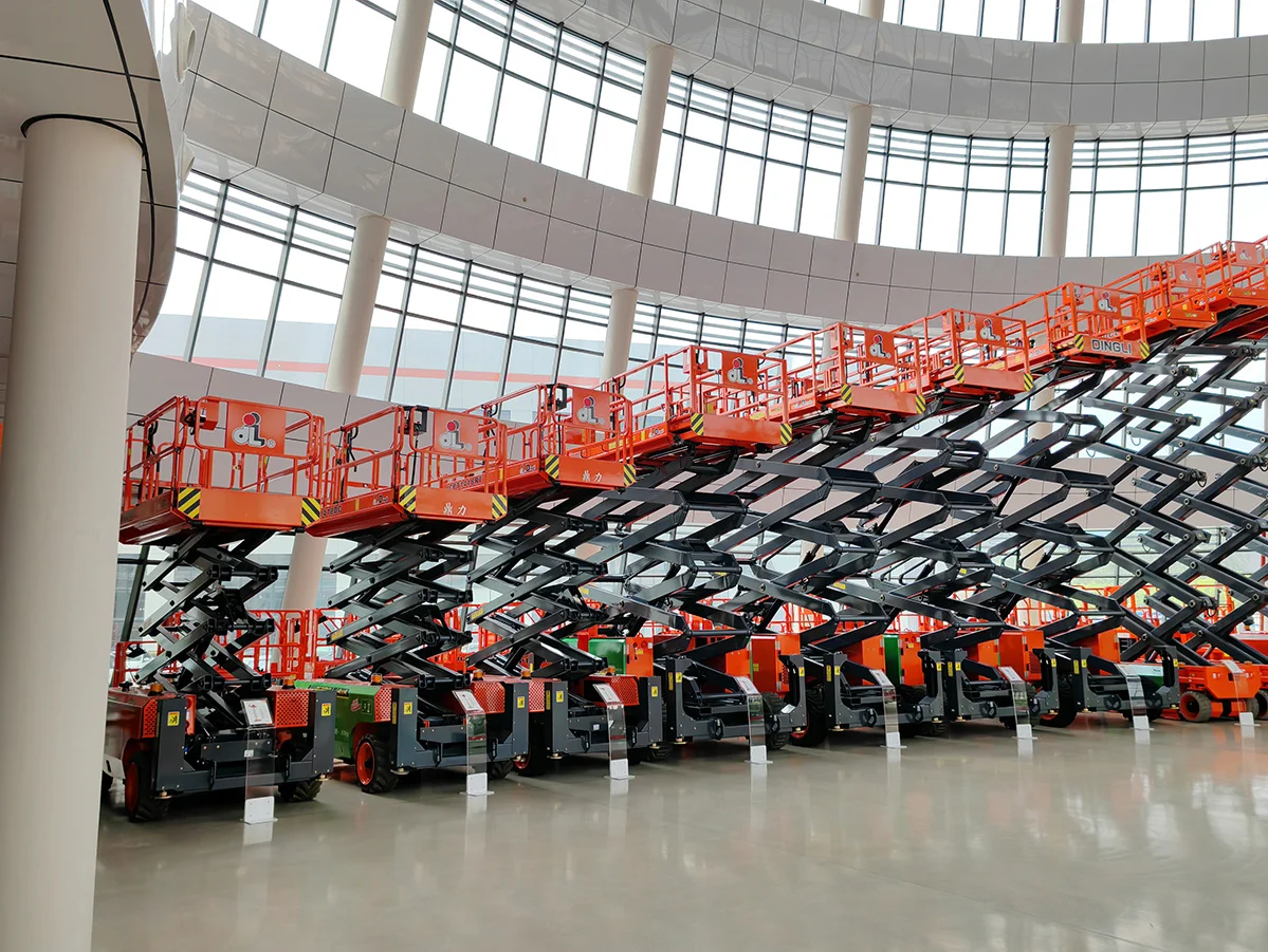 Китайский бренд 2025 ножничный подъемник 12 м 14 16 электрические мобильные подъемники